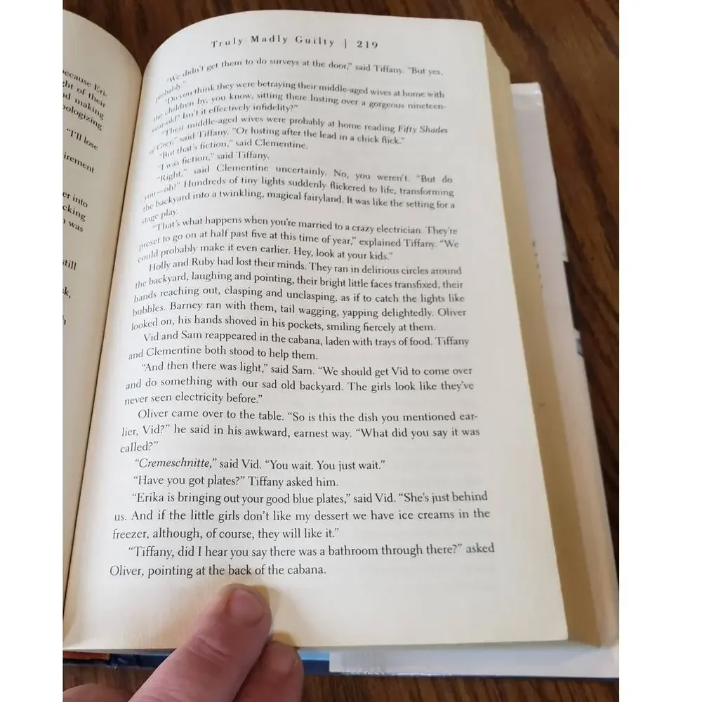 Truly Madly Guilty - Hardcover By Moriarty, Liane